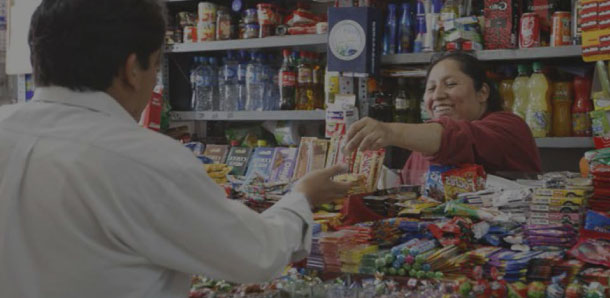 Exhibición canal tradicional y tiendas de barrio