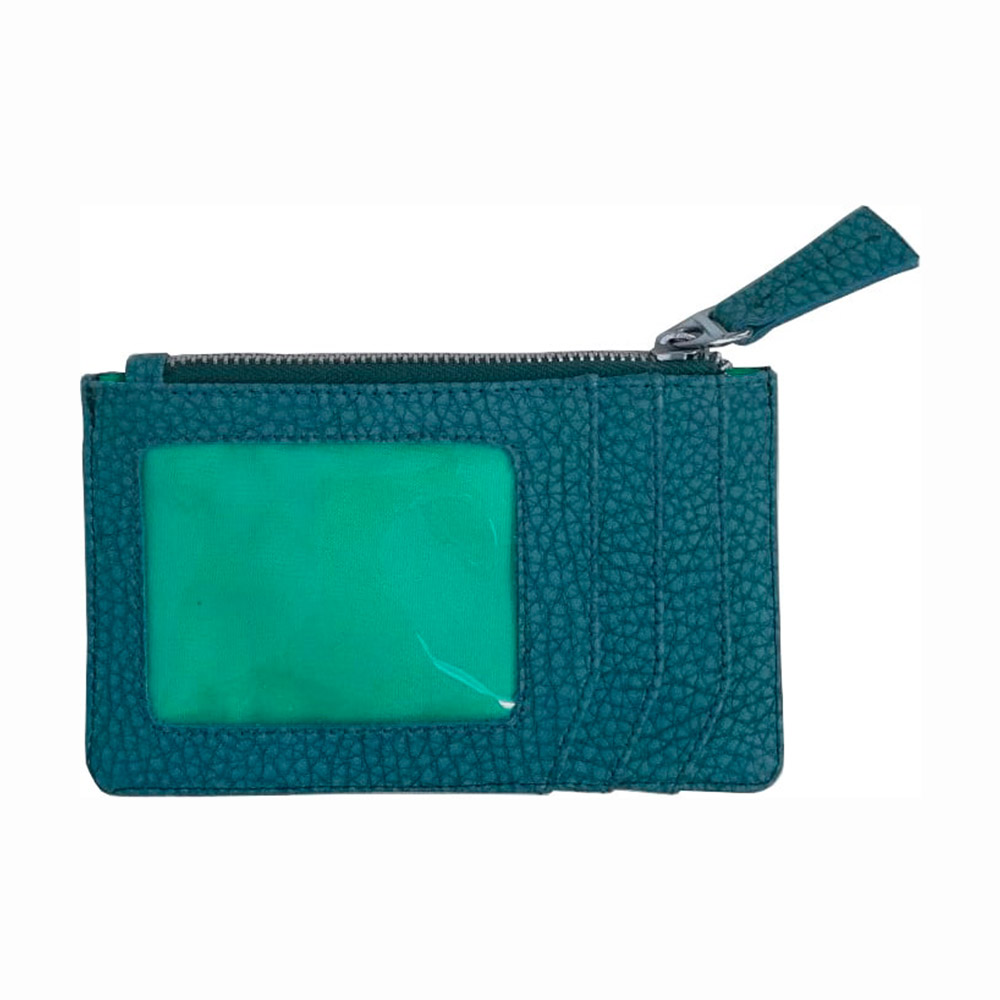 Elaborada en cuero ecológico